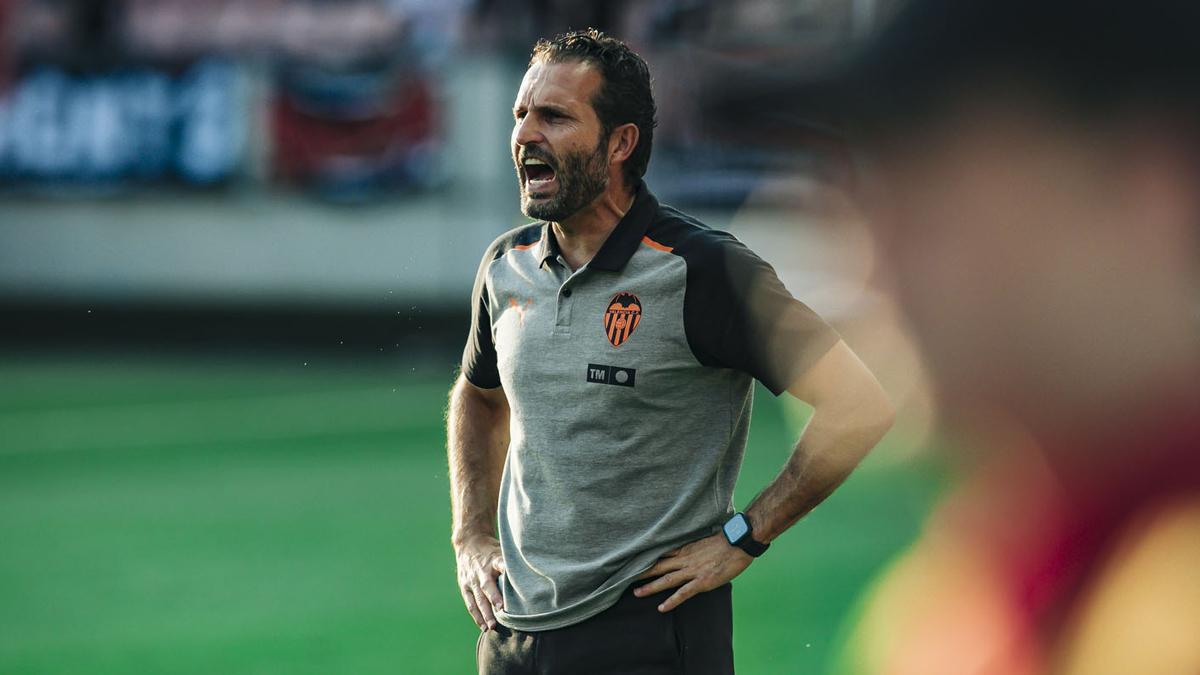 Braki kadrowe Valencii