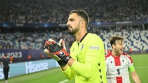 Kontuzja Neuera szansą Gruzina w Bayernie