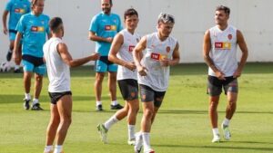 Athletic przygląda się Guillamónowi