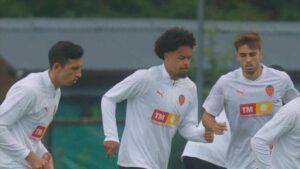 Valencia CF oficjalnie potwierdziła wypożyczenie Koby Leïna do GD Estoril Praia.