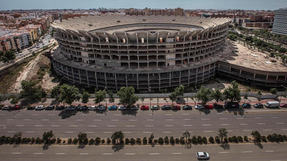 Nowe Mestalla – problem martwego stadionu