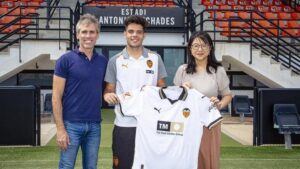 Fran Pérez przedłuża kontrakt do 2026 roku