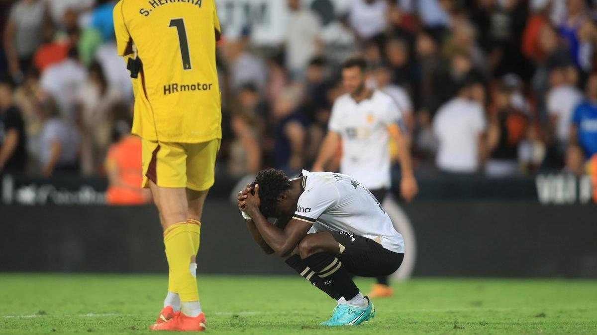 Valencia potwierdza kontuzję Thierry’ego