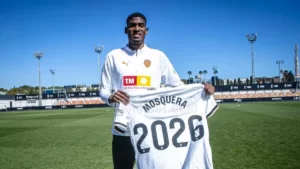 Oficjalnie: Mosquera ponownie podpisuje kontrakt z Valencią CF