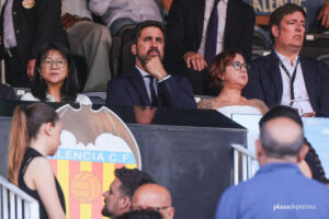 Meriton wciąż nieobecny