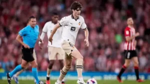 Girona i Napoli po Javiego Guerrę