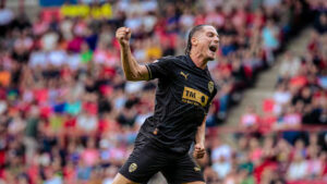 Canós doznał kontuzji i jego udział przeciwko Barcelonie jest wątpliwy