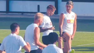 Samu Castillejo wraca do treningów