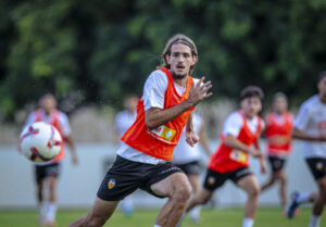 Baraja testuje system z trzema środkowymi obrońcami