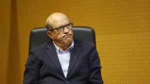 Manuel Llorente krytykuje pożyczkę od Goldman Sachs: „Tak się nie rozwijasz”