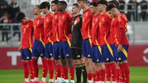 Mosquera, Javi Guerra i Diego López wracają do gry