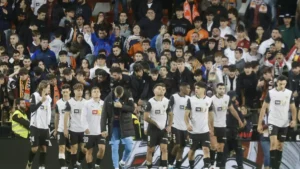 Wszystkie drogi z Meriton prowadzą do spadku