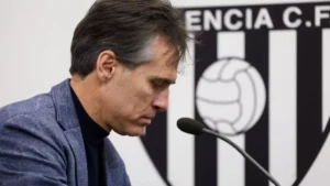 Valencia negocjuje z Elifem Elmasem i Suso Fernándezem