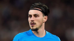 Elif Elmas odrzuca ofertę Valencii