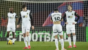 Javi Guerra osiąga dojrzałość z Corberánem