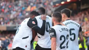 Mosquera i Diakhaby bohaterami Mestalla