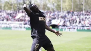 Valencia CF kontynuuje dobrą passę (1-1)