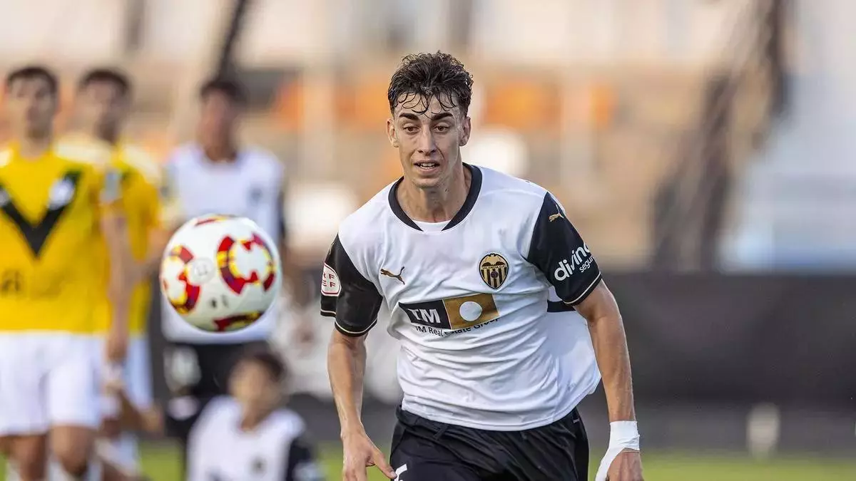 Valencia chce powtórzyć „model Tárrega” z Ikerem Córdobą