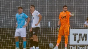 Problem w bramce Valencii: kontuzja Dimitrievskiego