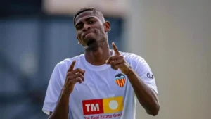 Arsenal przygotowuje nową ofertę za Mosquerę