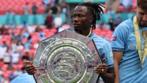 Według Sky Sports Valencia CF pyta o Issę Kaboré