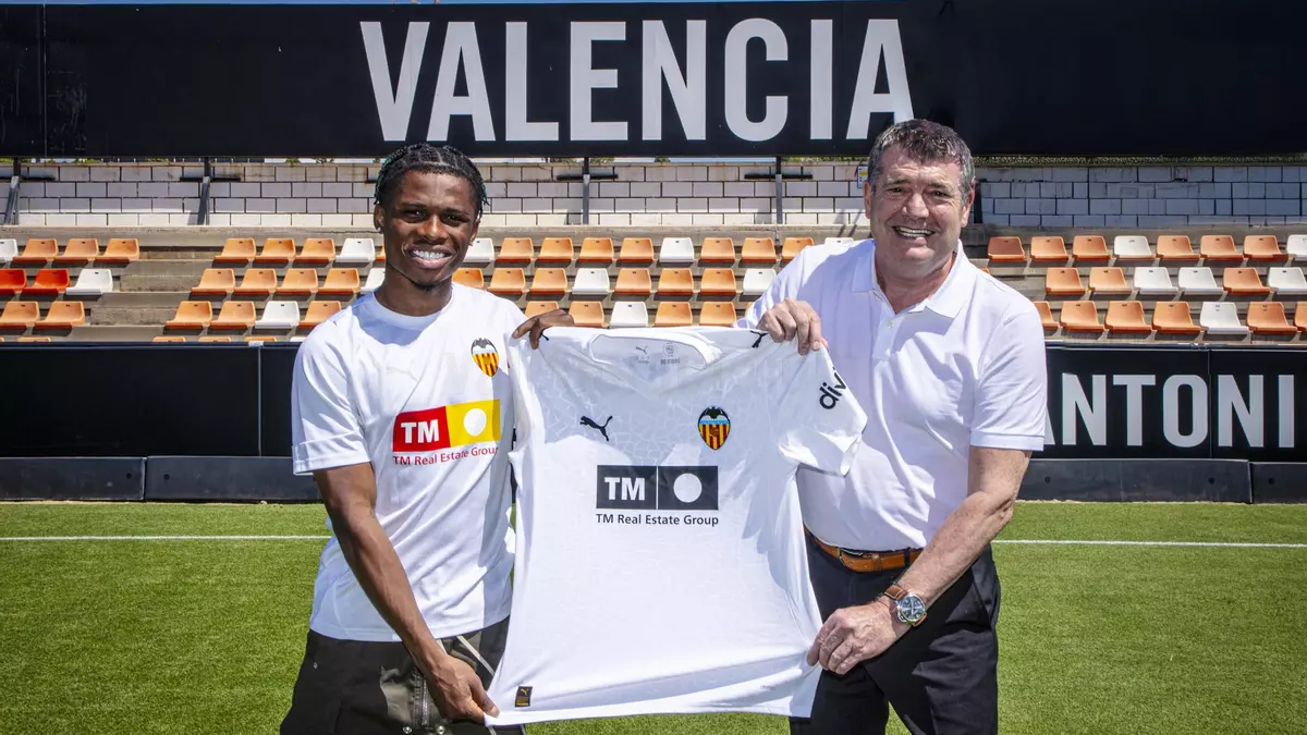 Oficjalnie: Largie Ramazani siódmym wzmocnieniem Valencii CF