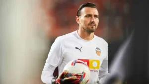 Sprawa Stole Dimitrievskiego – gorący problem w bramce Valencii