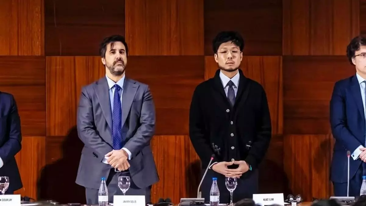 Valencia CF Petera Lima straciła 30 milionów euro