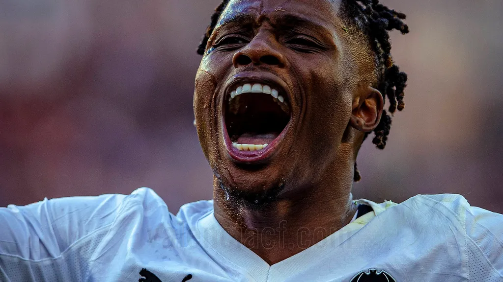 Largie Ramazani, nowa gwiazda Valencii CF