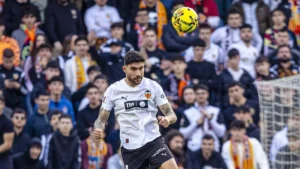 Valencia CF z niepokojem obserwuje sytuację Unaia Núñeza