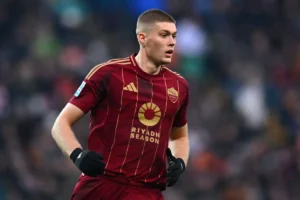 We Włoszech łączą Valencię CF z Artemem Dovbykiem