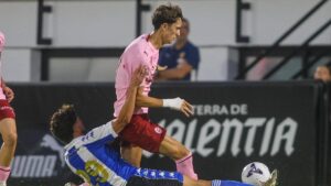 Aimar Blázquez puka do drzwi pierwszego zespołu Valencii CF
